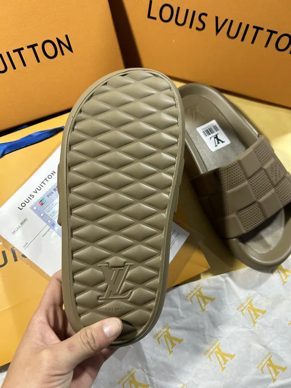 Louis Vuitton Shoe 